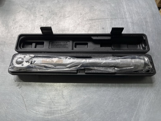 Ключ динамометрический для контролируемого затягивания резьбовых соединений Спецгаз КТД-2000 20-225Н